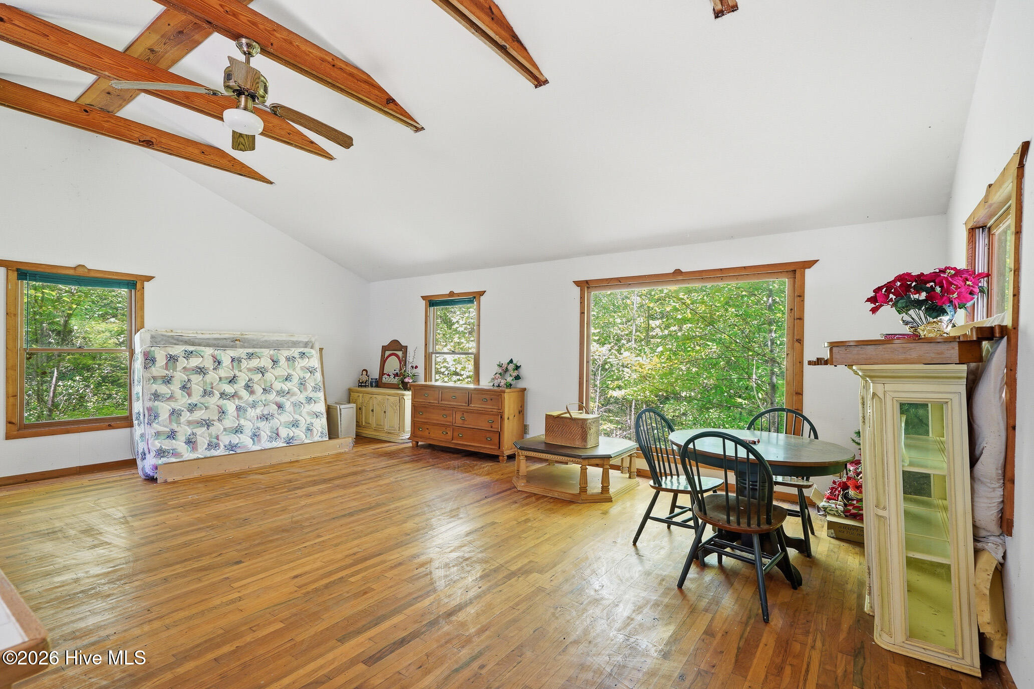 562 Sunny Lane