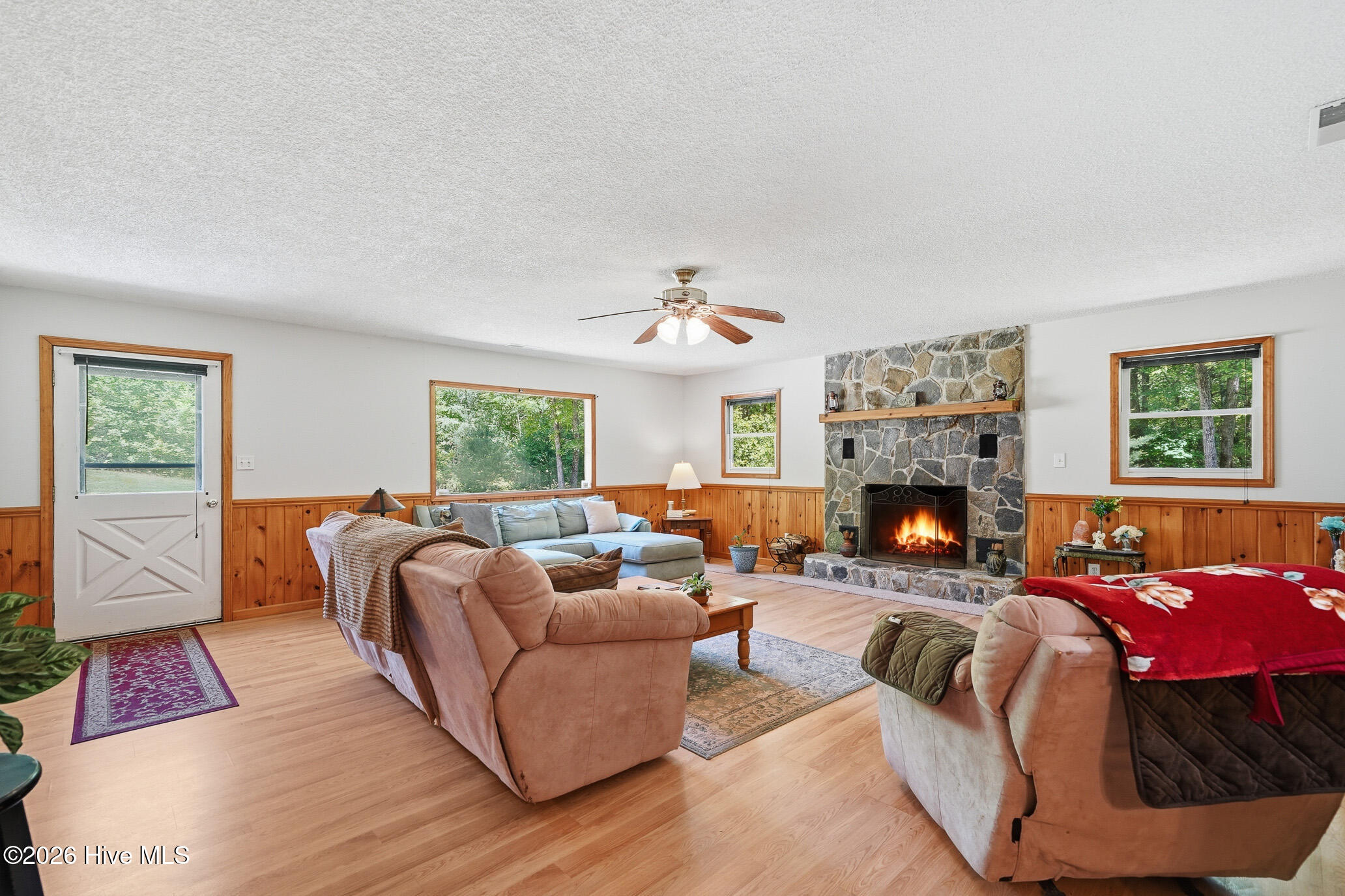 562 Sunny Lane