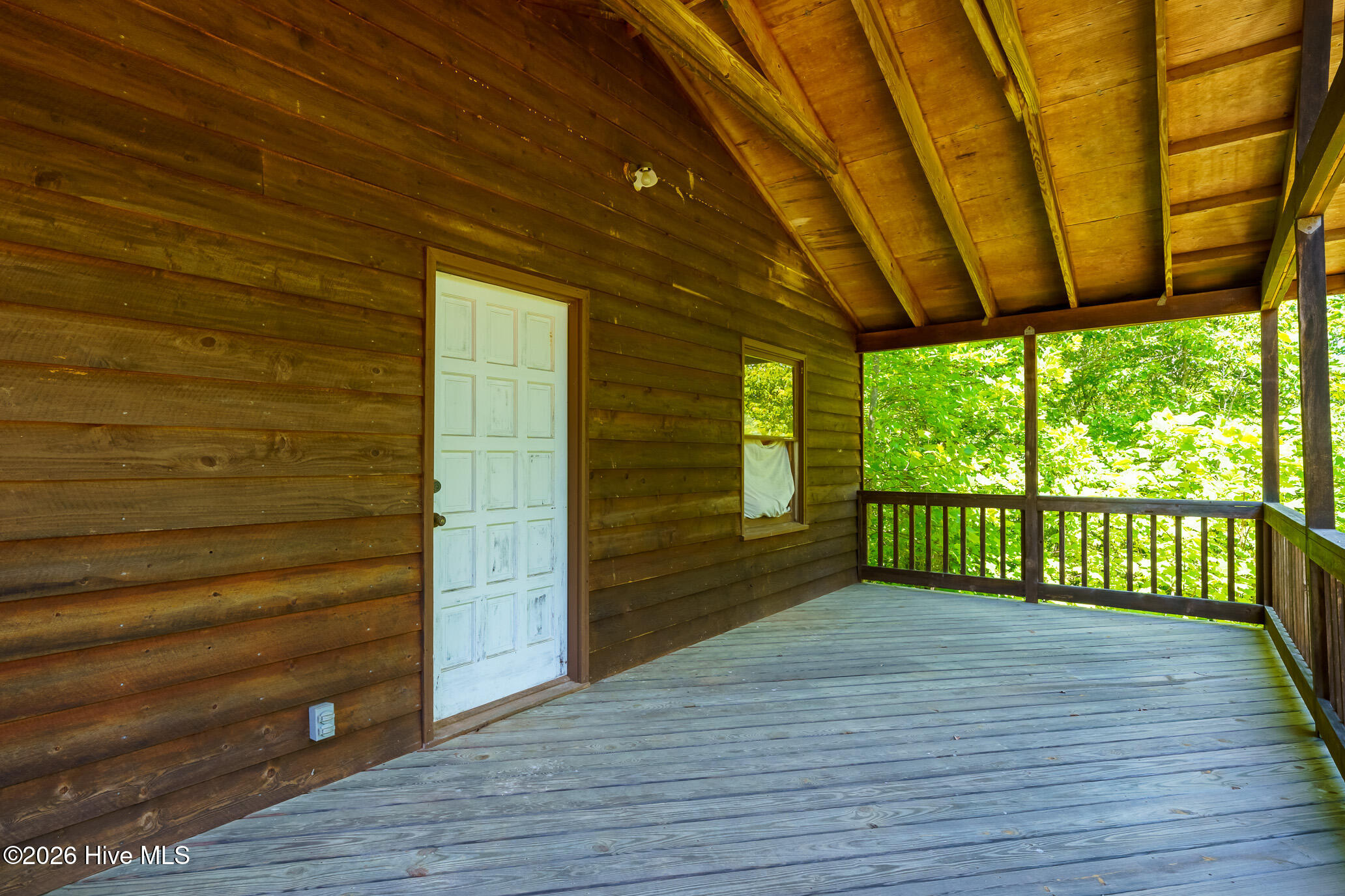 562 Sunny Lane