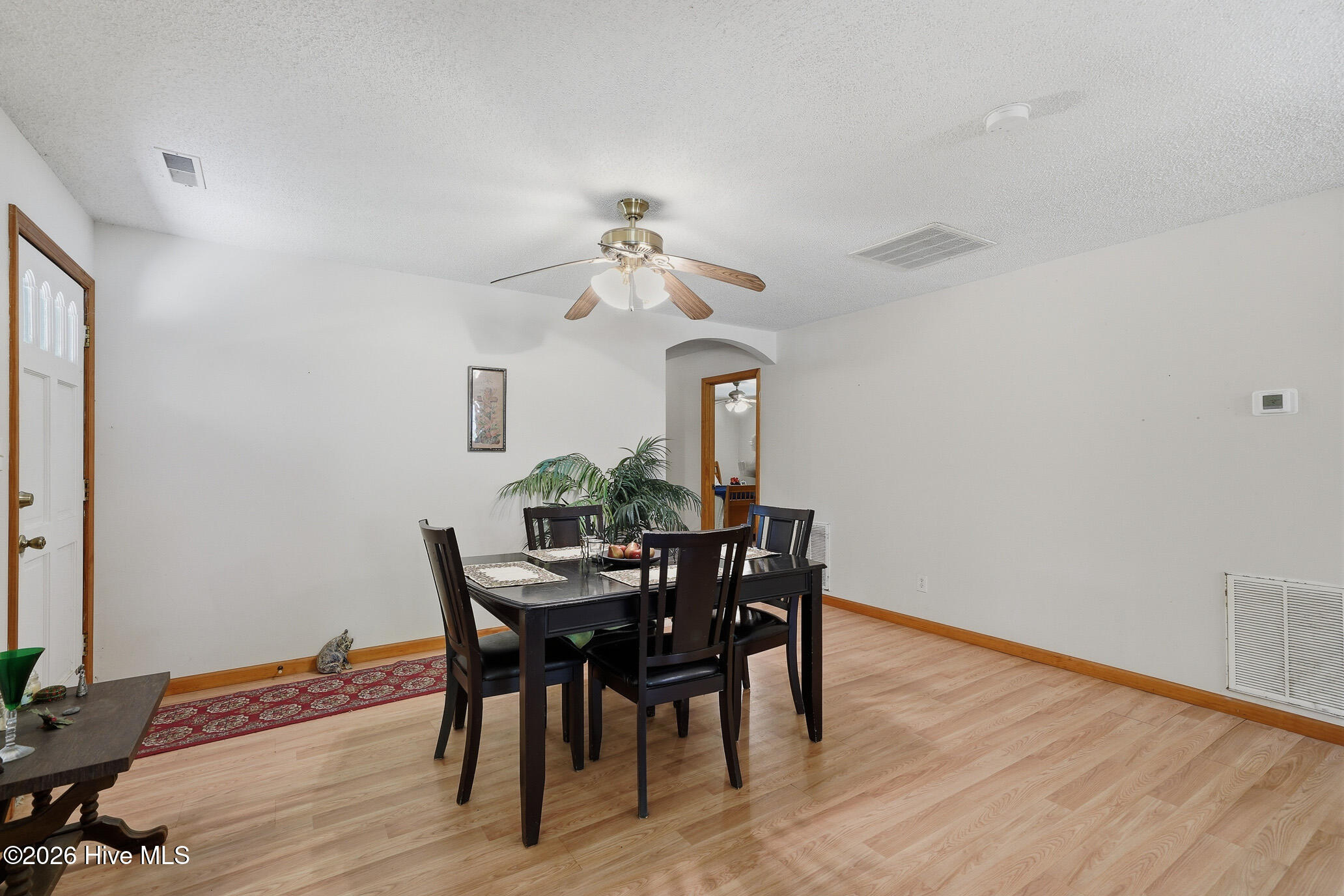 562 Sunny Lane