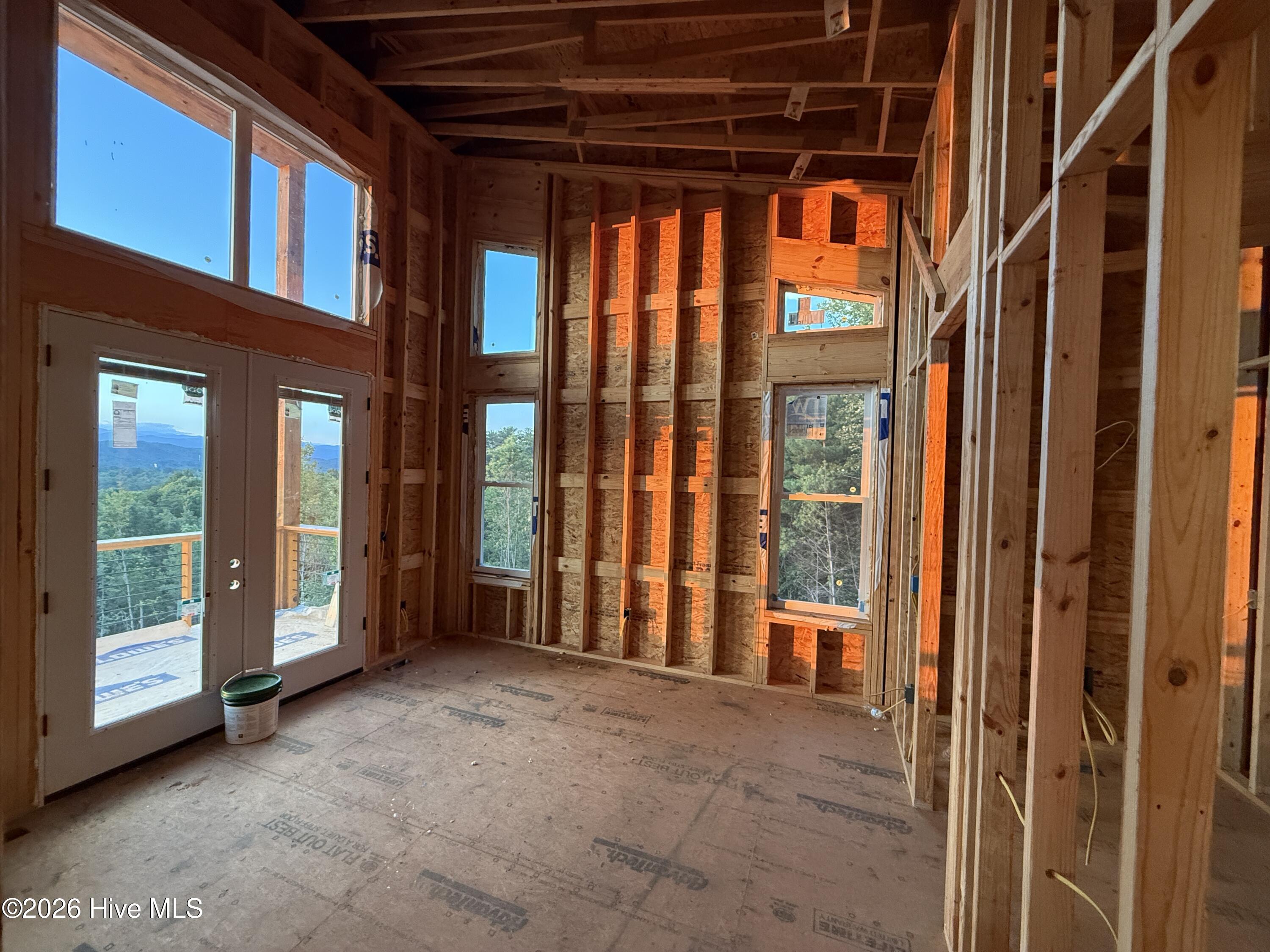 1280 Poor House Mountain Trail