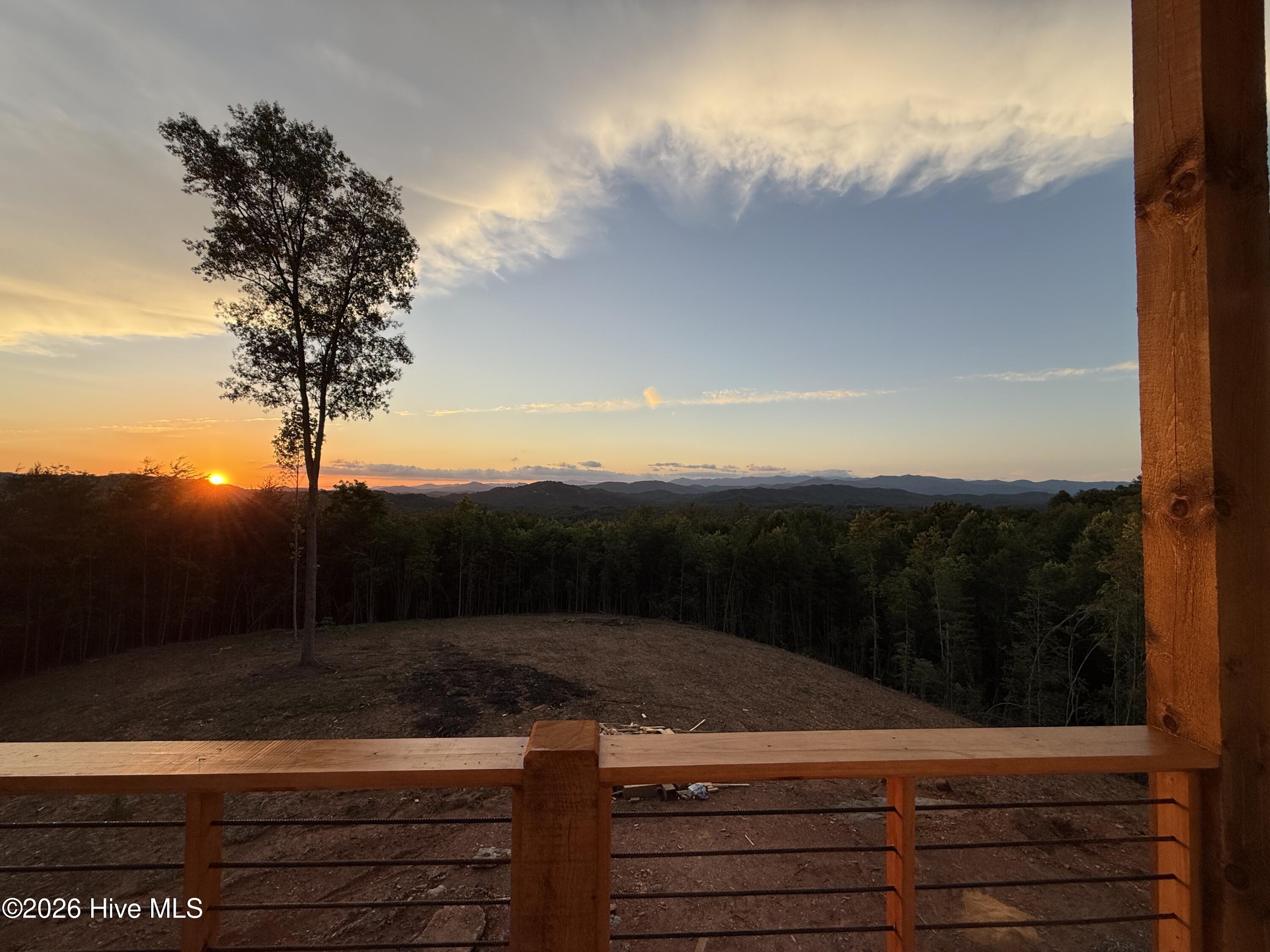 1280 Poor House Mountain Trail