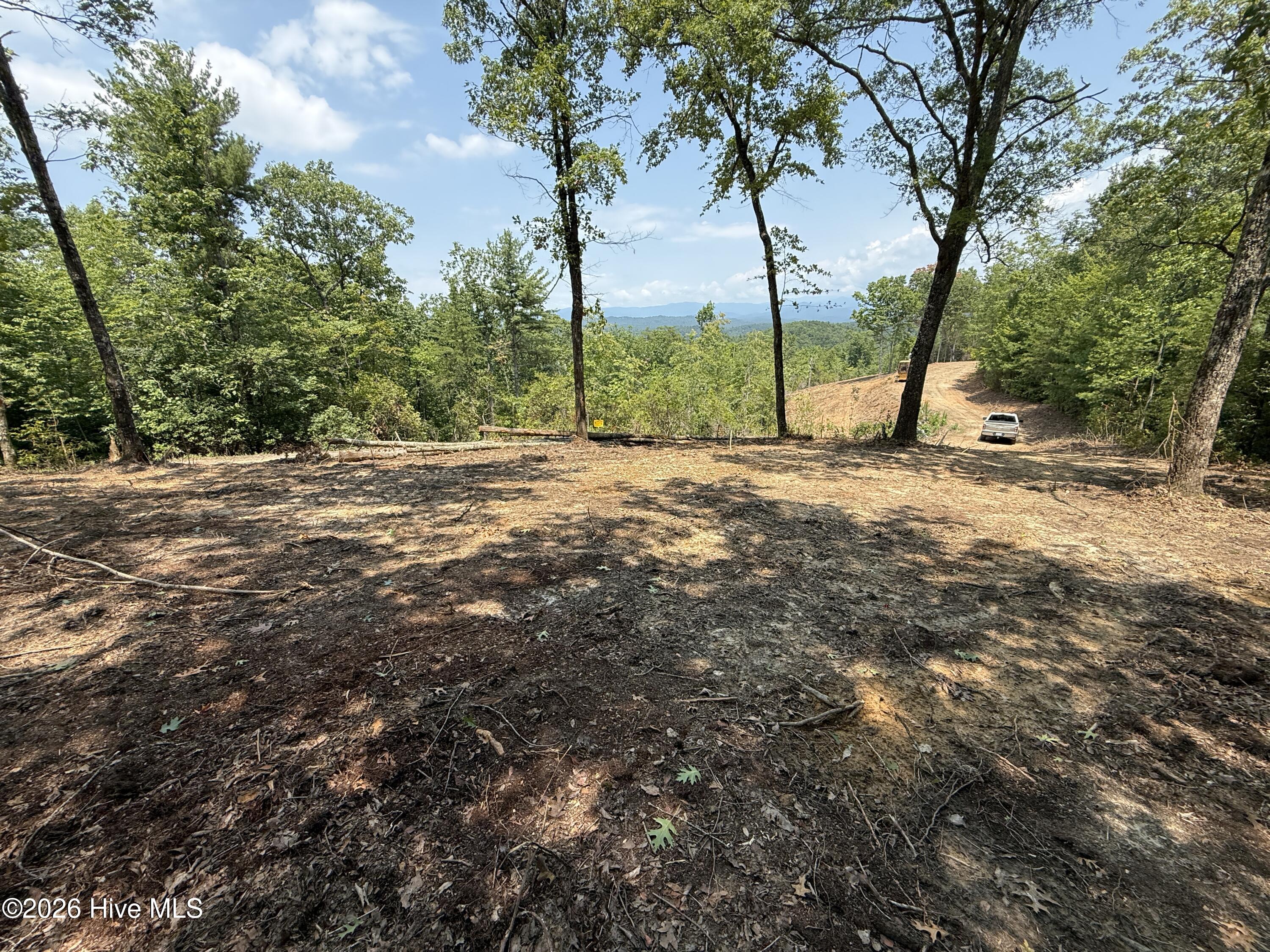 200 Avalon Crest