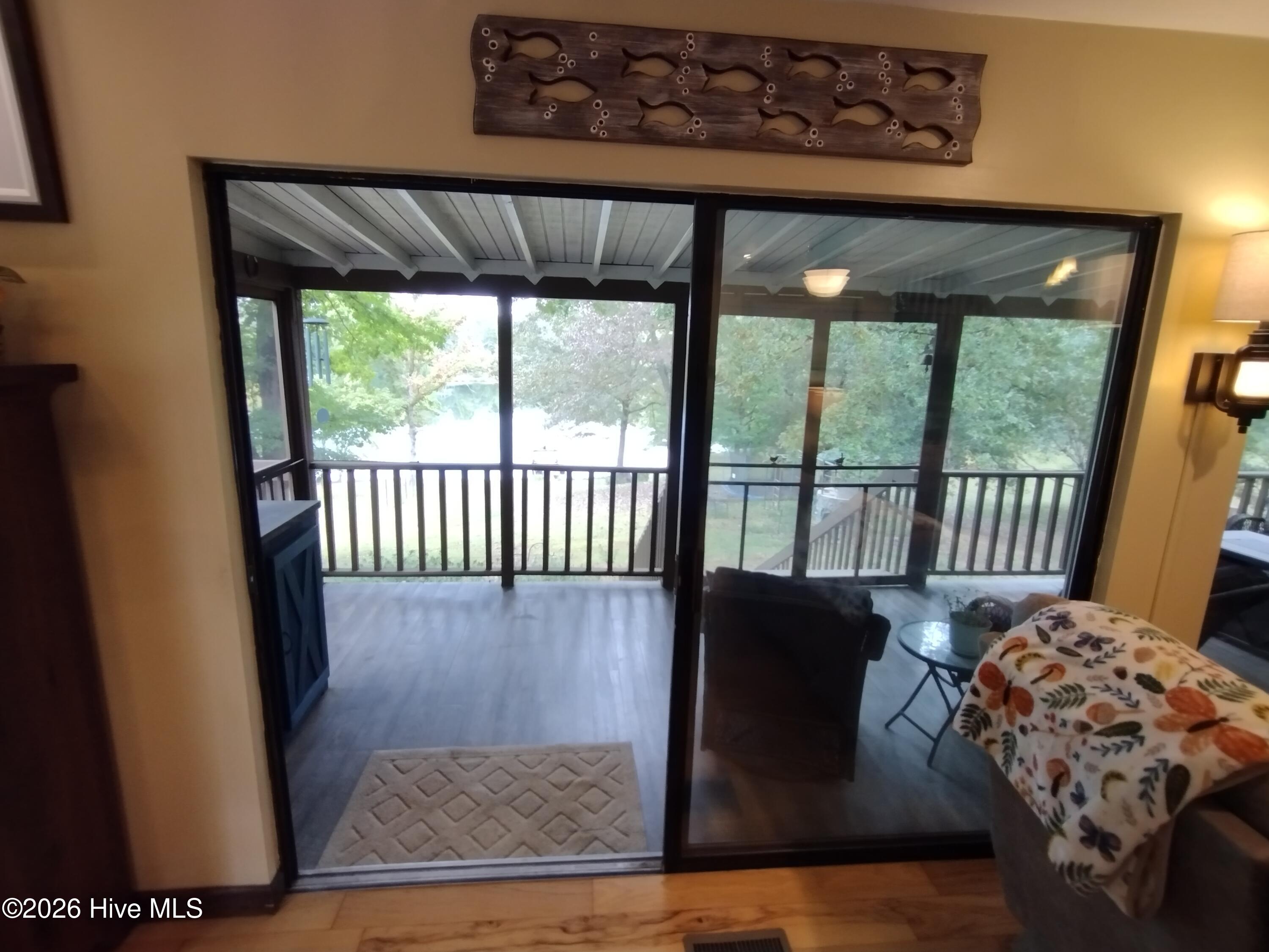 33 Lake Wells Terrace