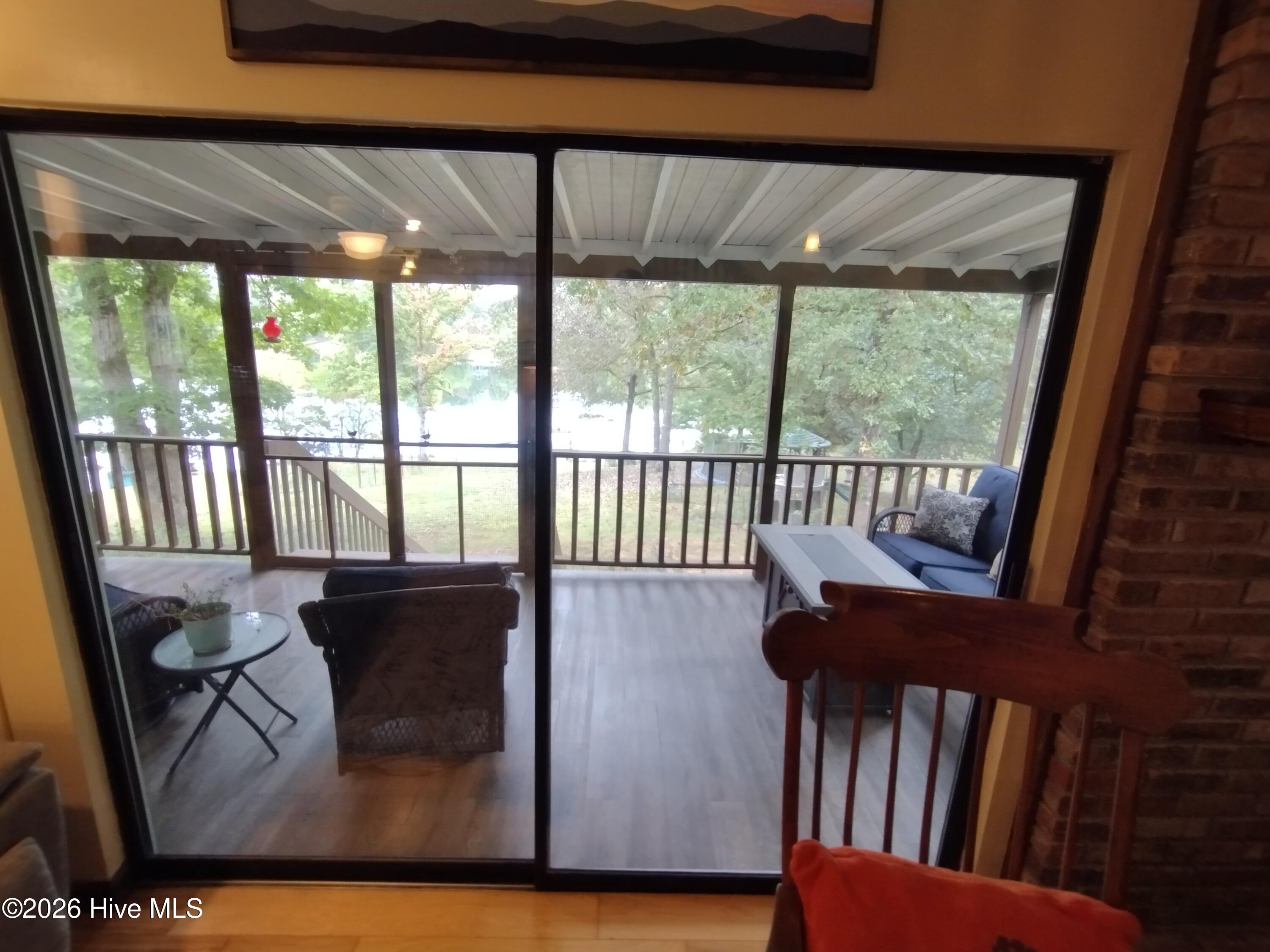 33 Lake Wells Terrace