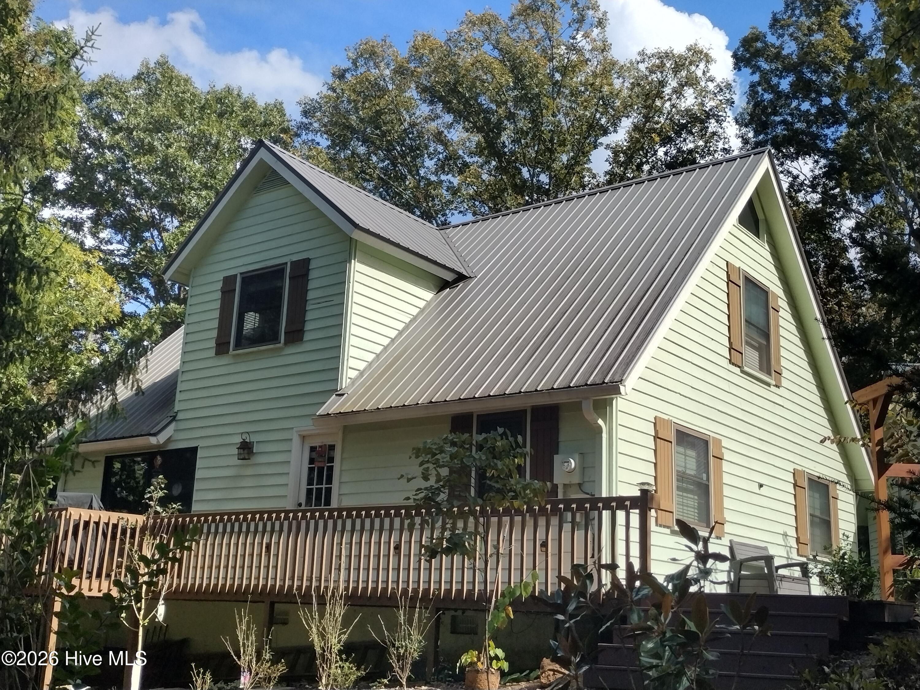 33 Lake Wells Terrace