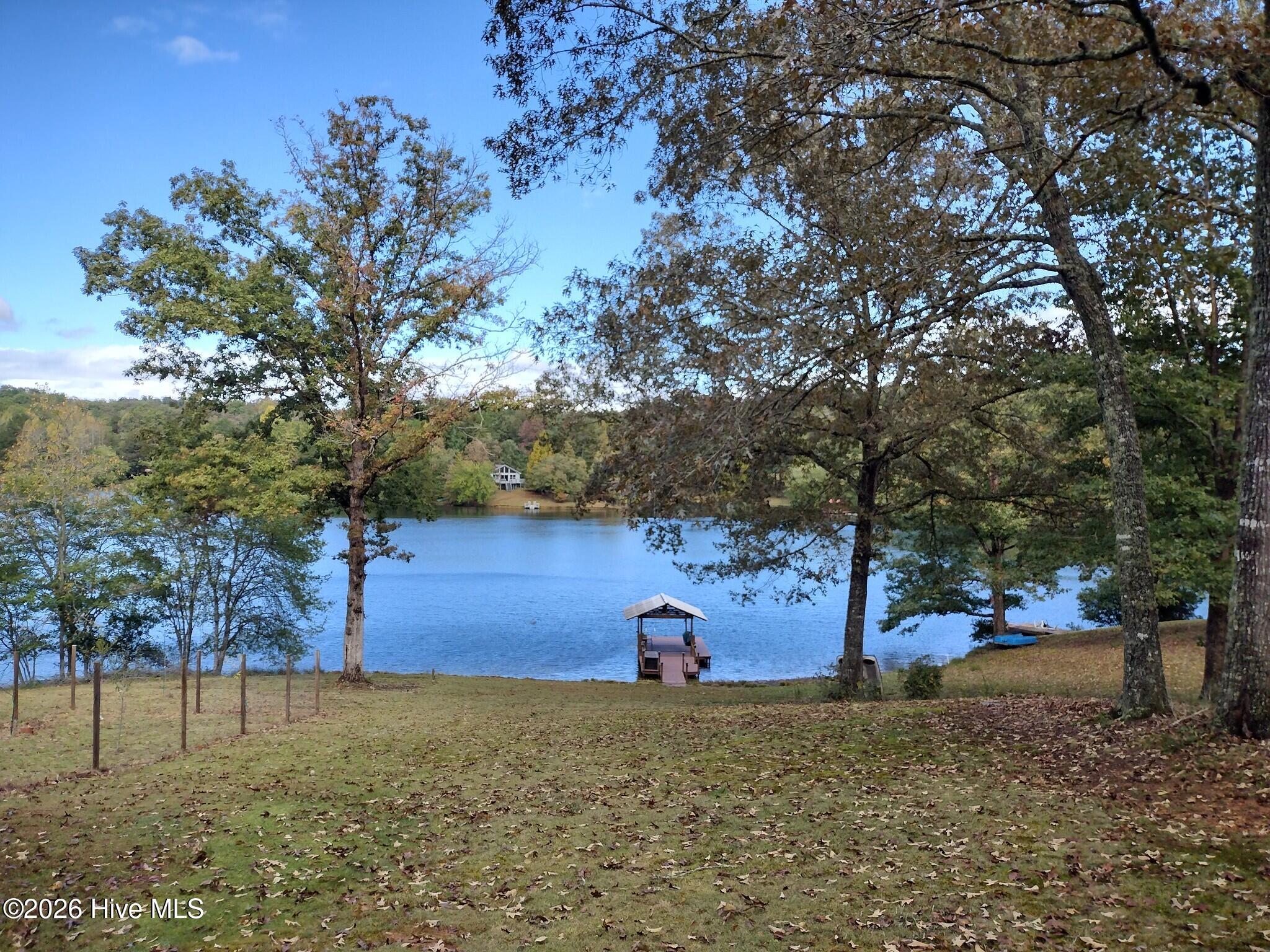 33 Lake Wells Terrace
