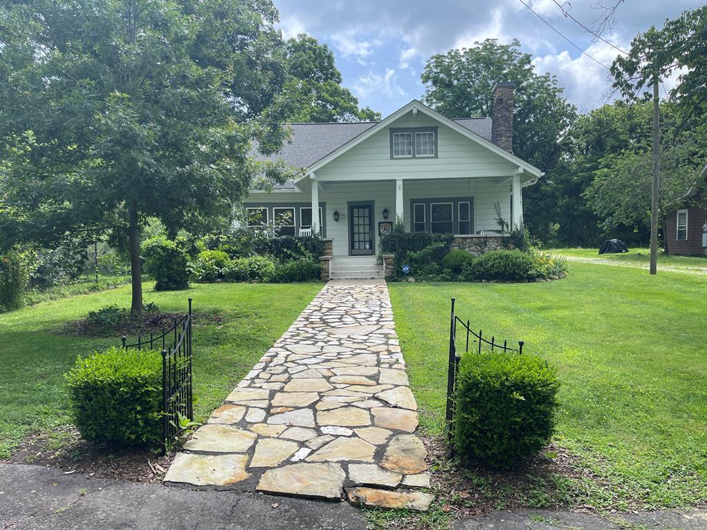 114 Sioux Street