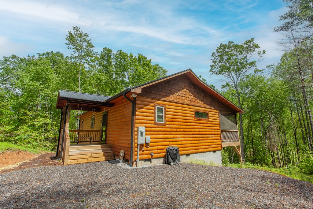 88 Bear Ridge Trail