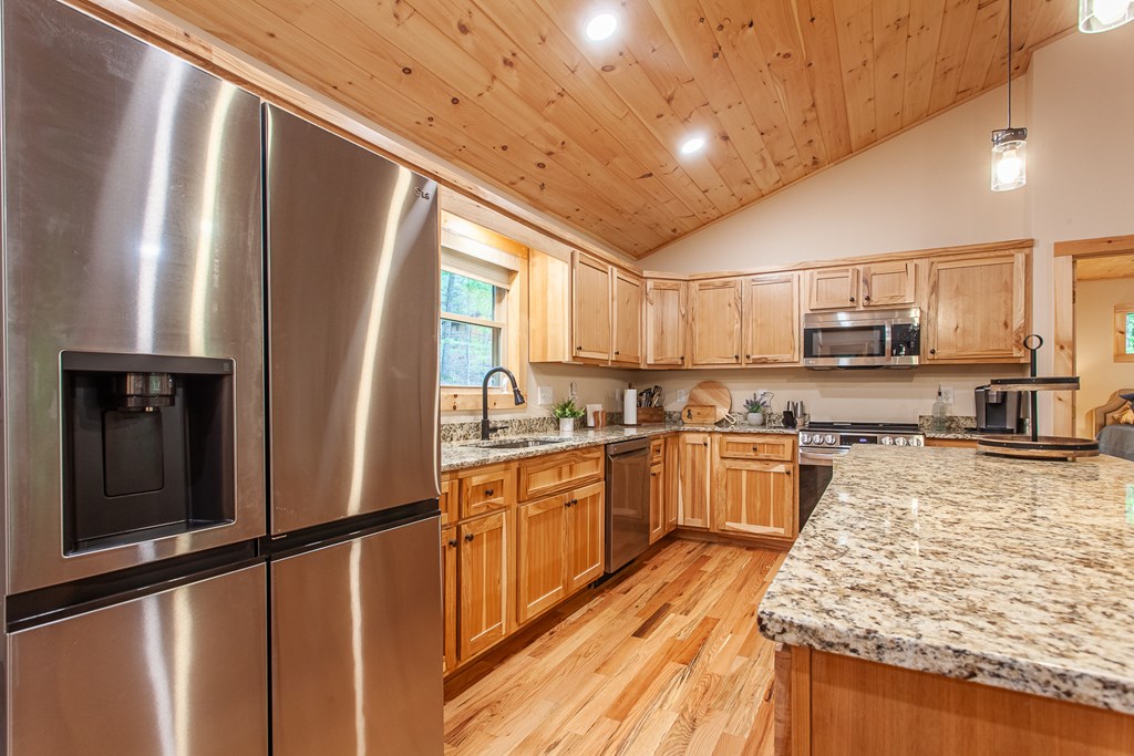 88 Bear Ridge Trail