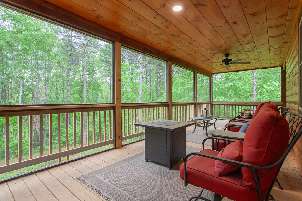 88 Bear Ridge Trail