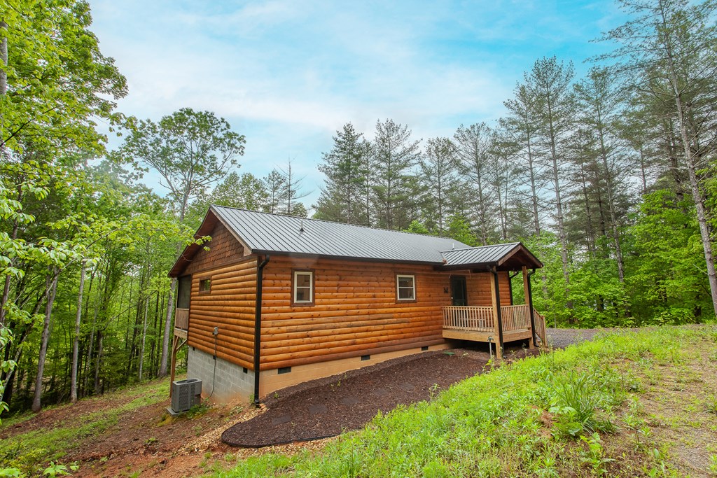 88 Bear Ridge Trail