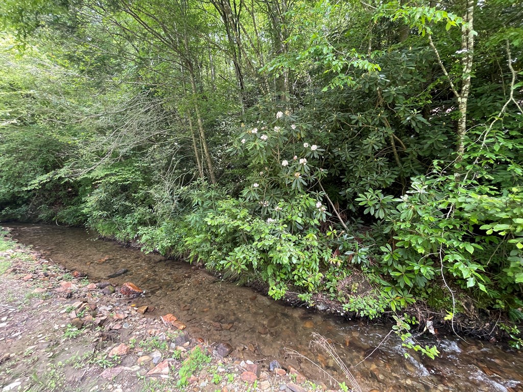 00 West Road