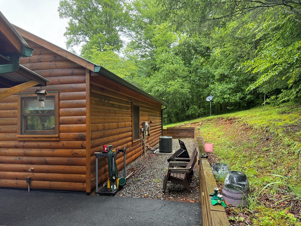 100 Bryant Farm Road