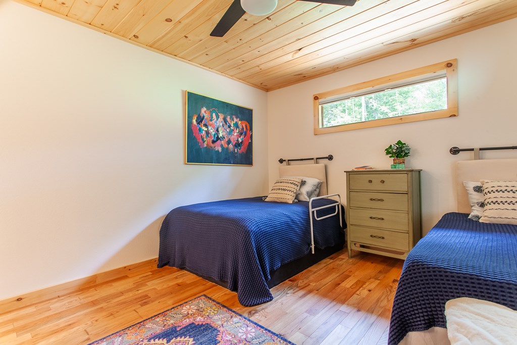 310 Hiwassee Creek Estates