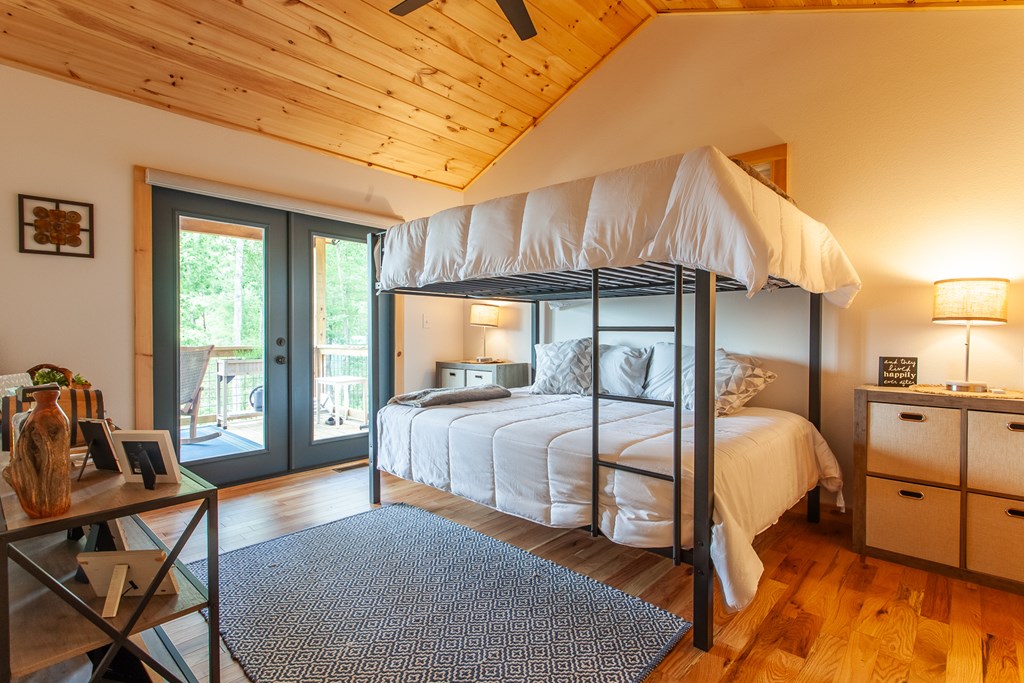 310 Hiwassee Creek Estates