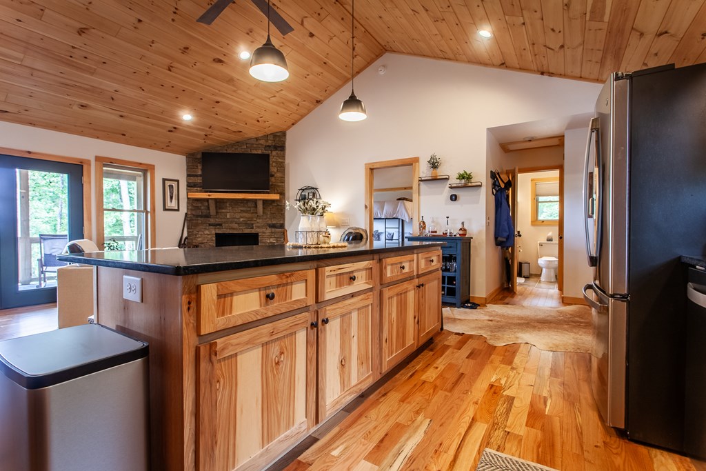310 Hiwassee Creek Estates
