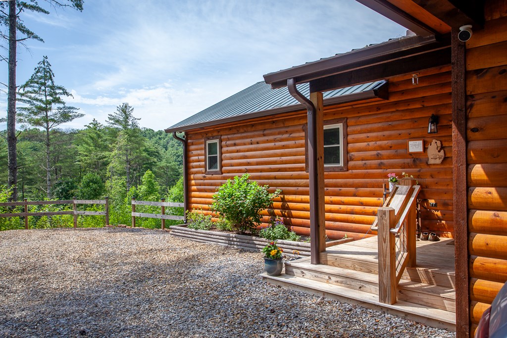 310 Hiwassee Creek Estates