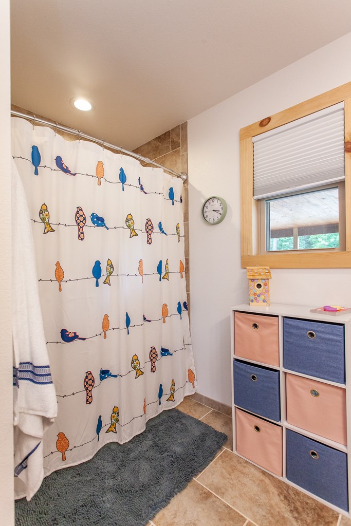 310 Hiwassee Creek Estates