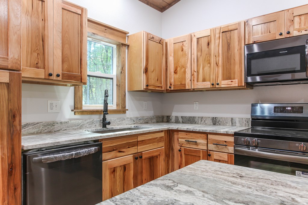 1117 Poor House Mountian Trail