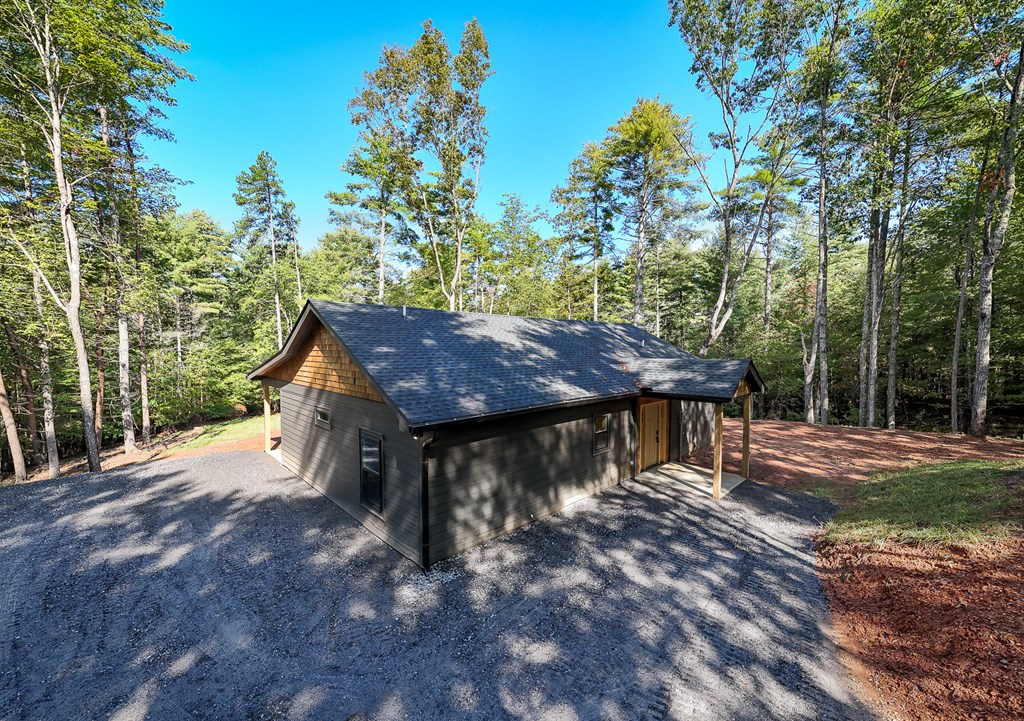 1117 Poor House Mountian Trail