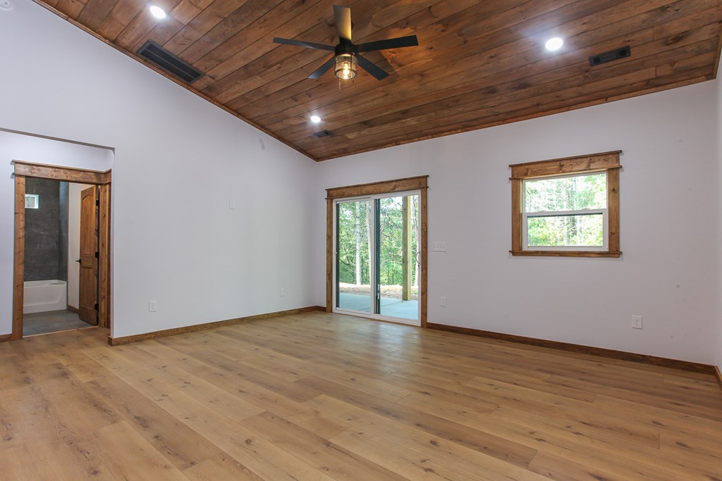 1117 Poor House Mountian Trail