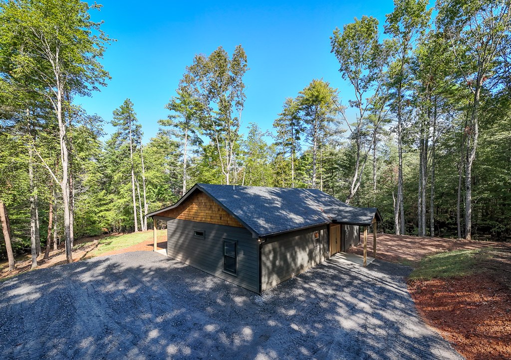 1117 Poor House Mountian Trail