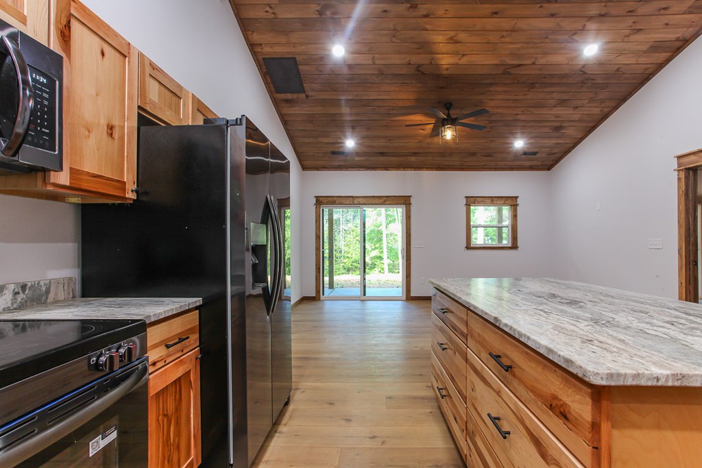 1117 Poor House Mountian Trail