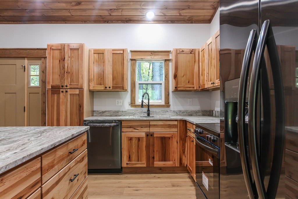 1117 Poor House Mountian Trail