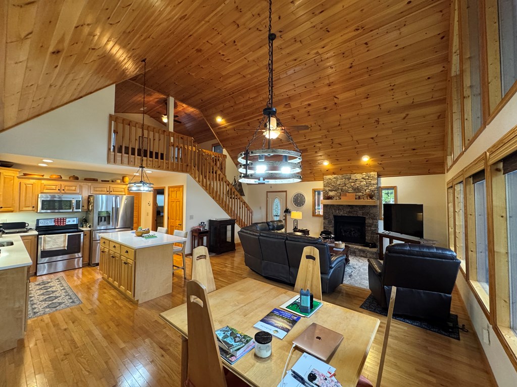 850 Picnic Way, Murphy