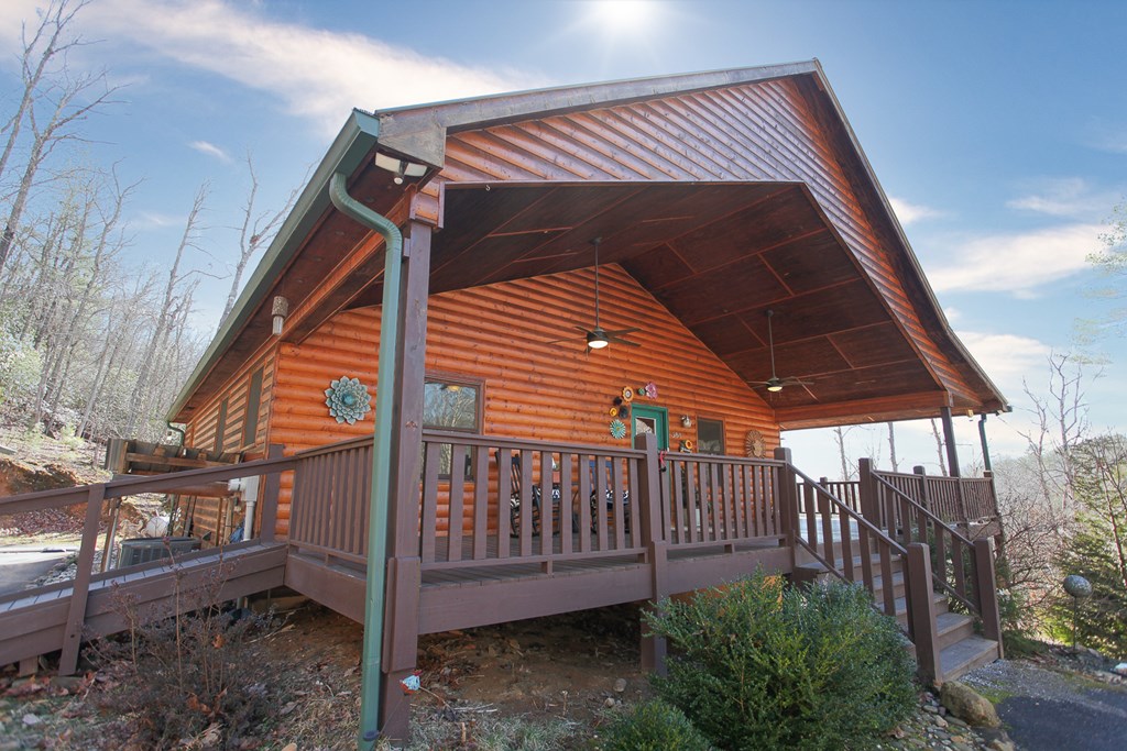 380 Bear Trail