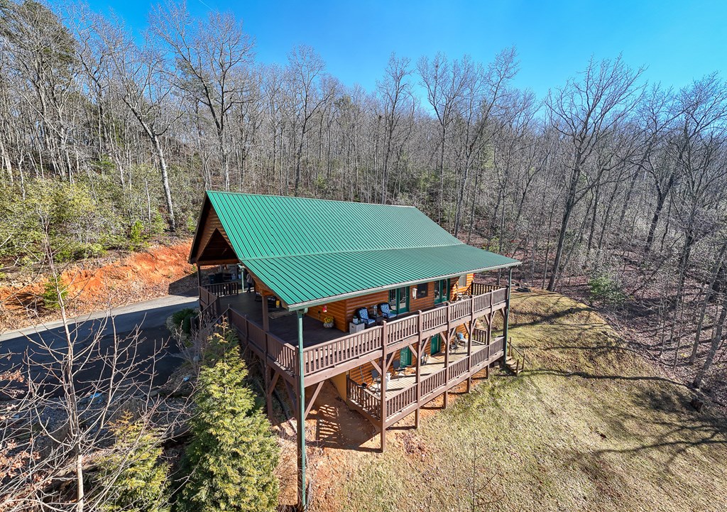 380 Bear Trail