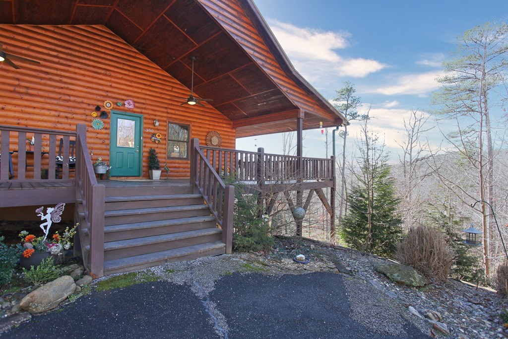 380 Bear Trail