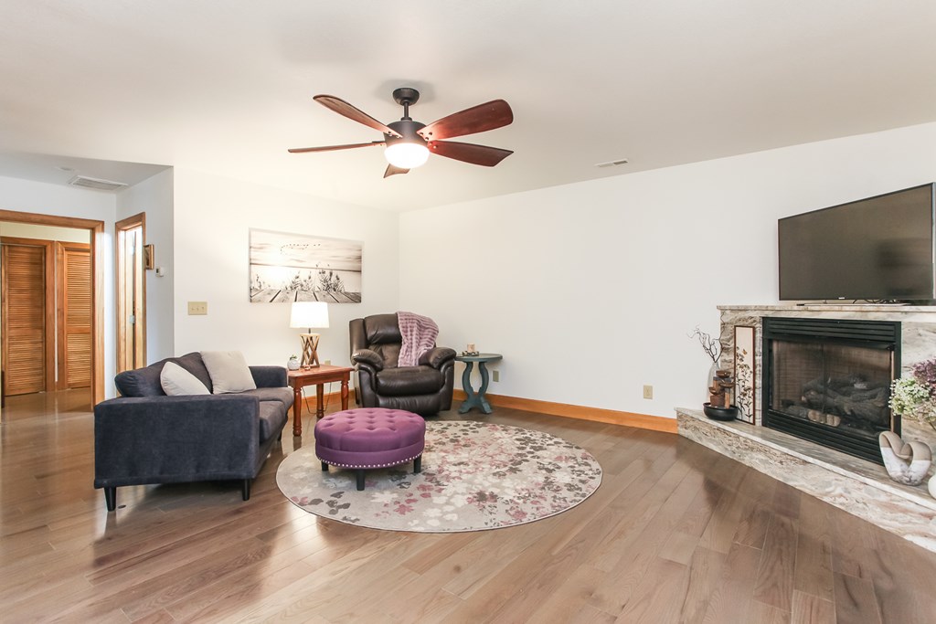 380 Bear Trail