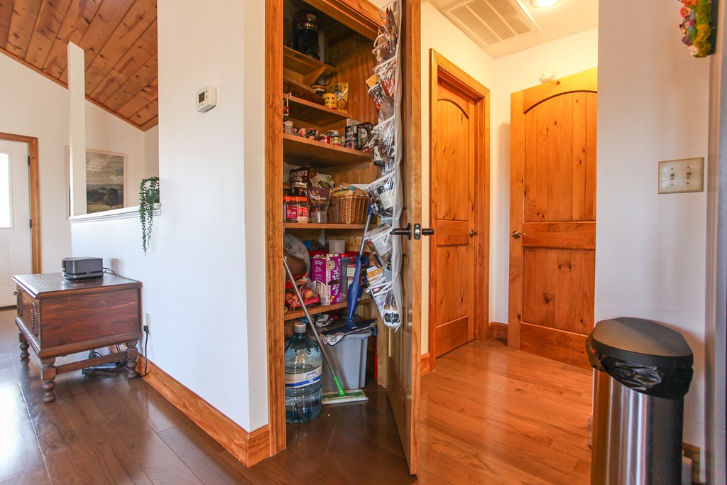 380 Bear Trail
