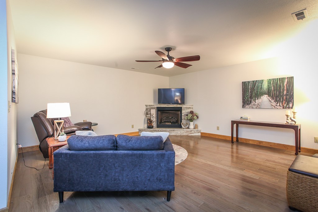 380 Bear Trail