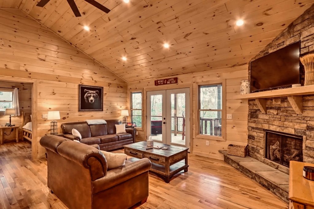 140 Hiwassee Creek Estates