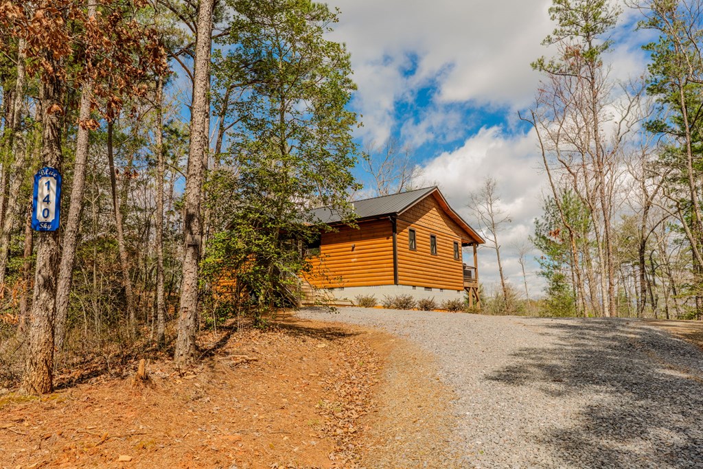 140 Hiwassee Creek Estates