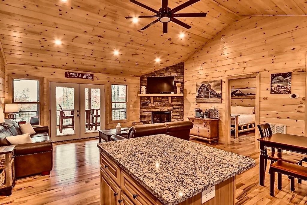 140 Hiwassee Creek Estates