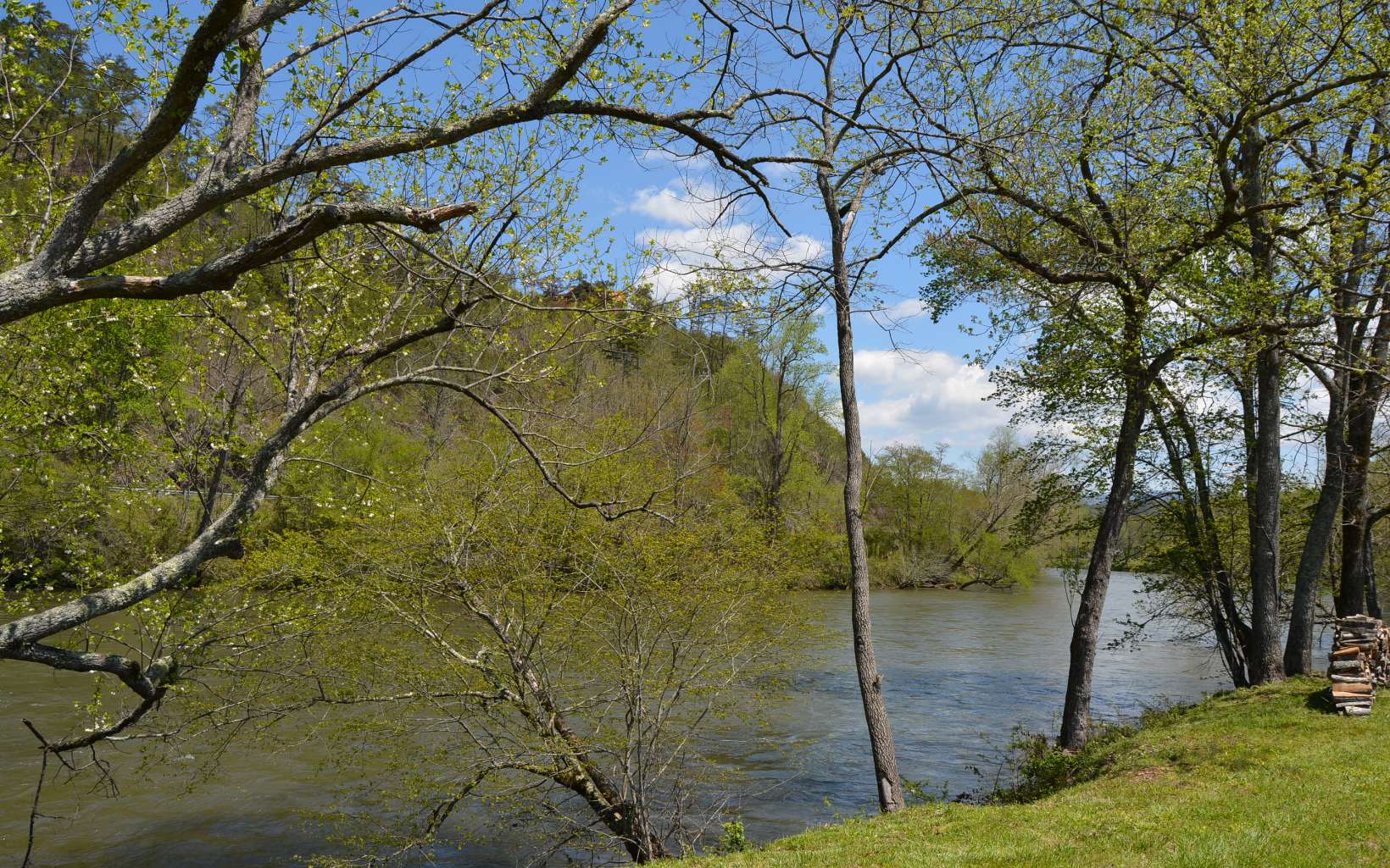 751 River Farm Drive