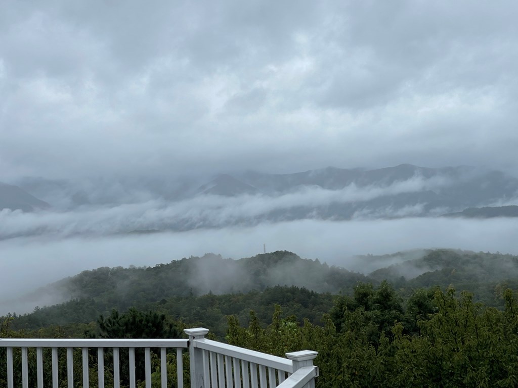 1976 Beaver Creek Road