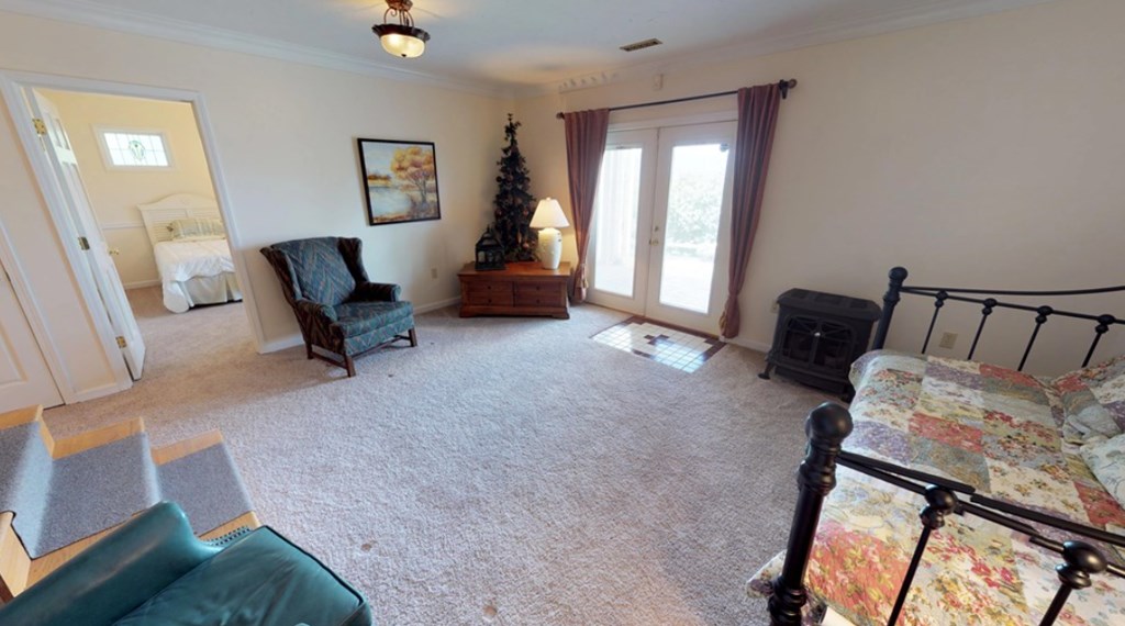 1976 Beaver Creek Road