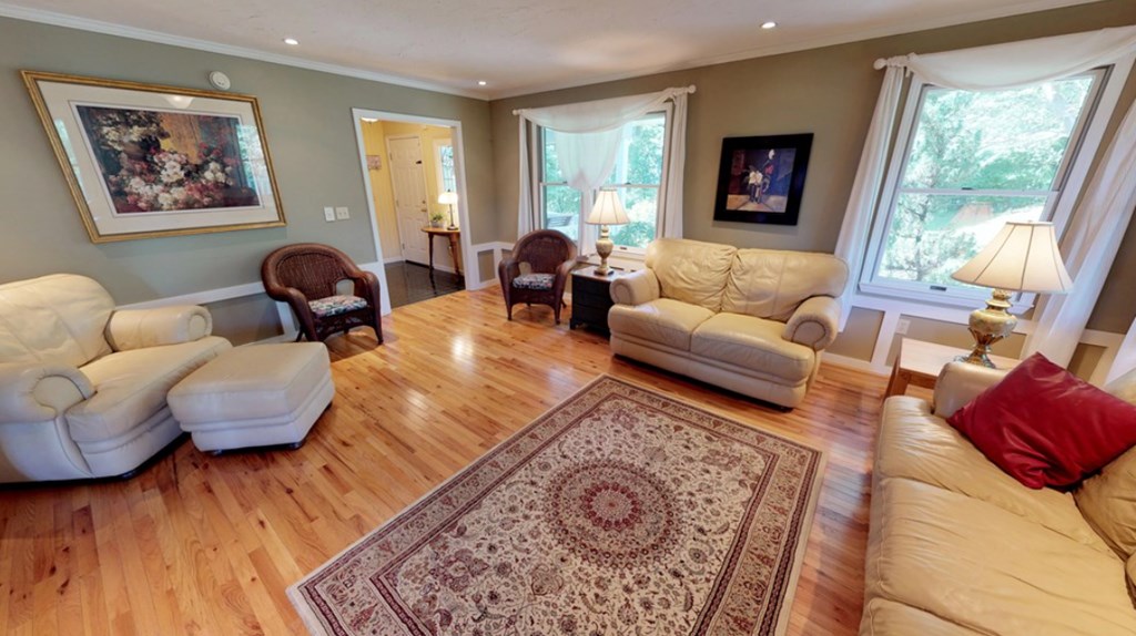 1976 Beaver Creek Road