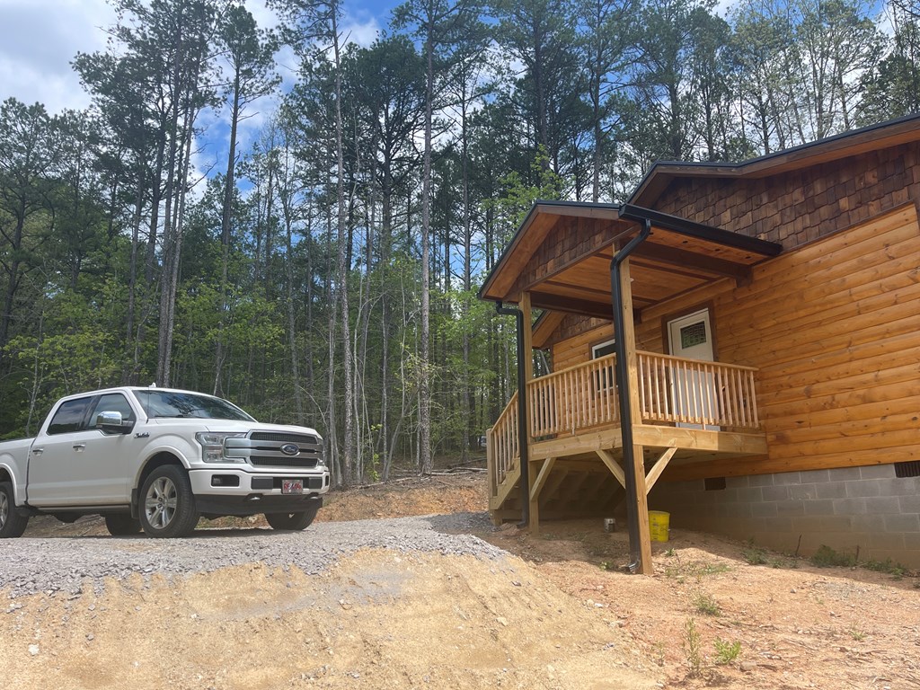 60 Lazy Creek Lane