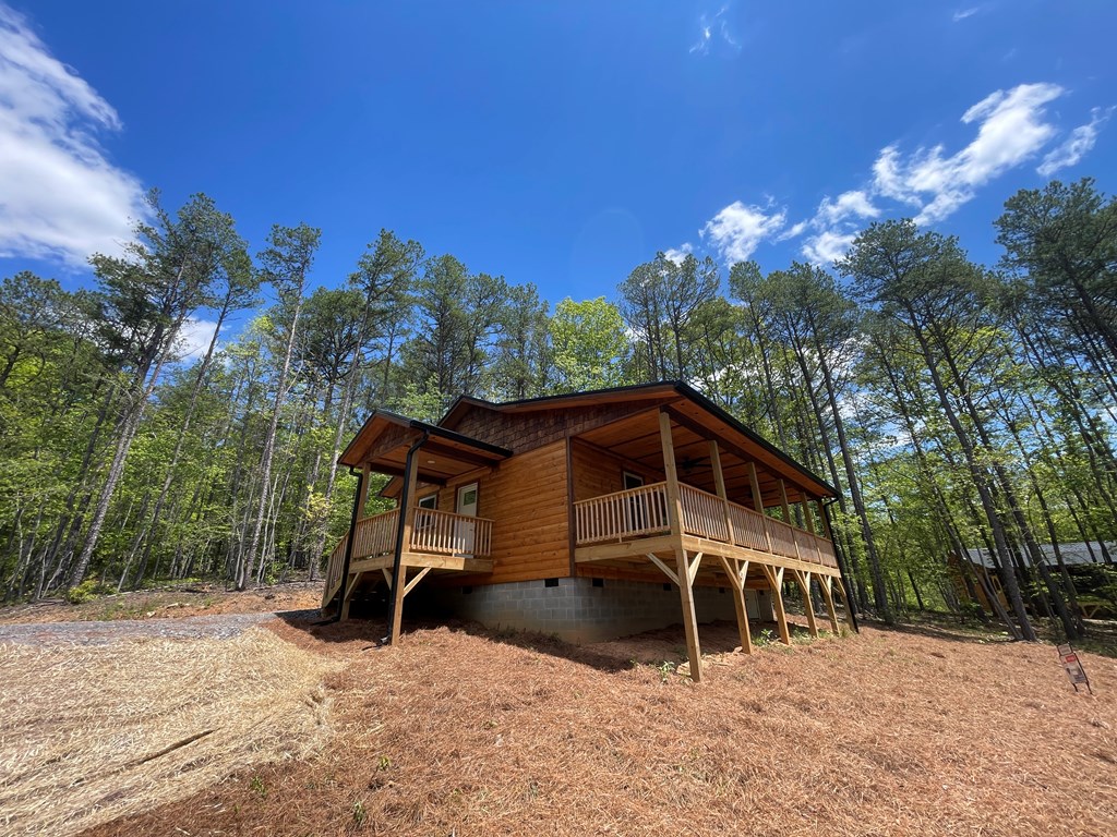 60 Lazy Creek Lane