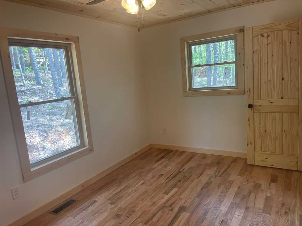 60 Lazy Creek Lane
