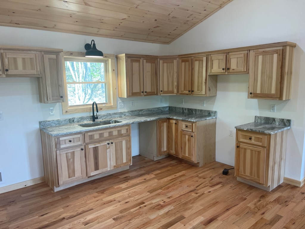 60 Lazy Creek Lane