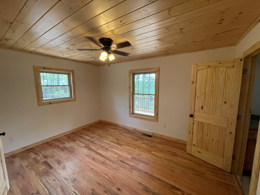 60 Lazy Creek Lane
