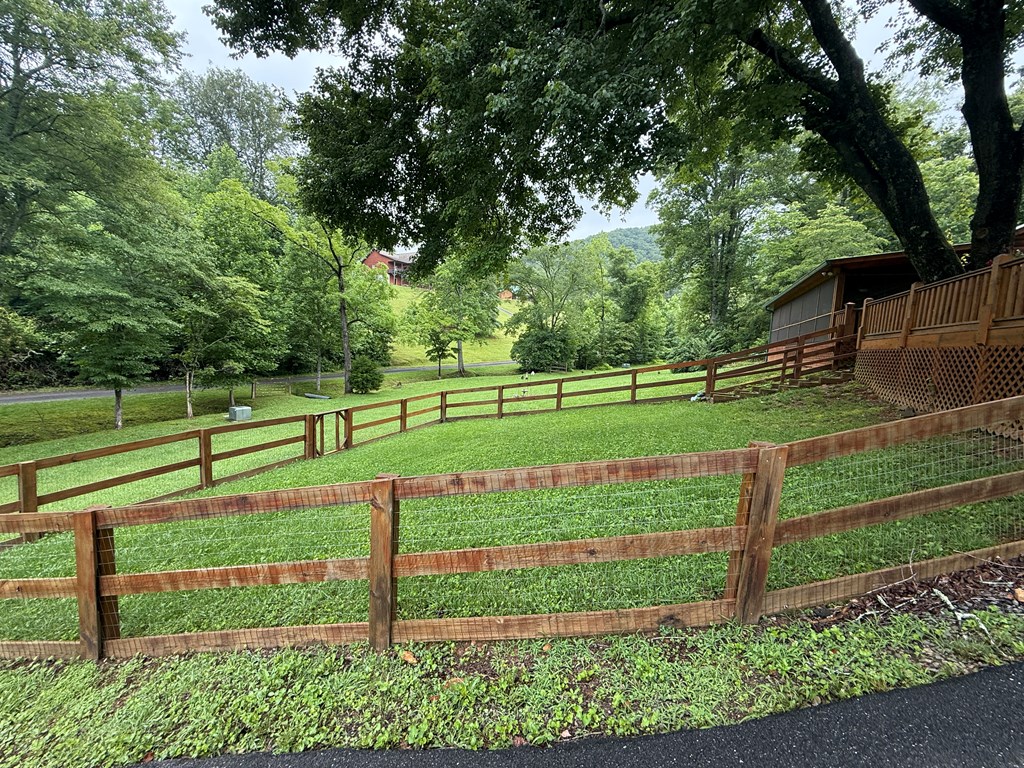 100 Bryant Farm Road