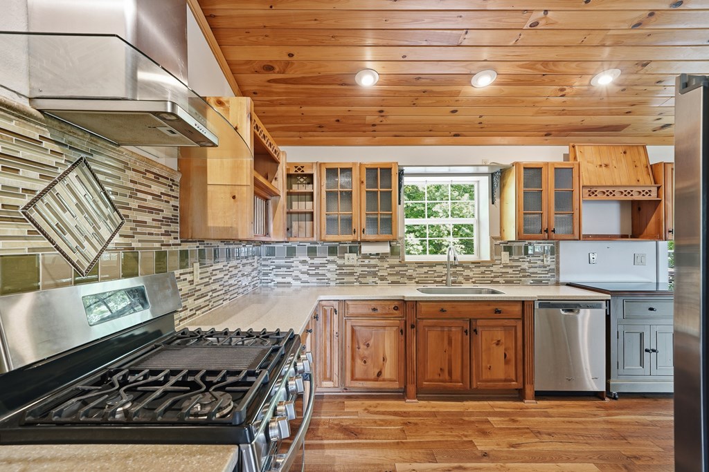 971 White Oak Drive